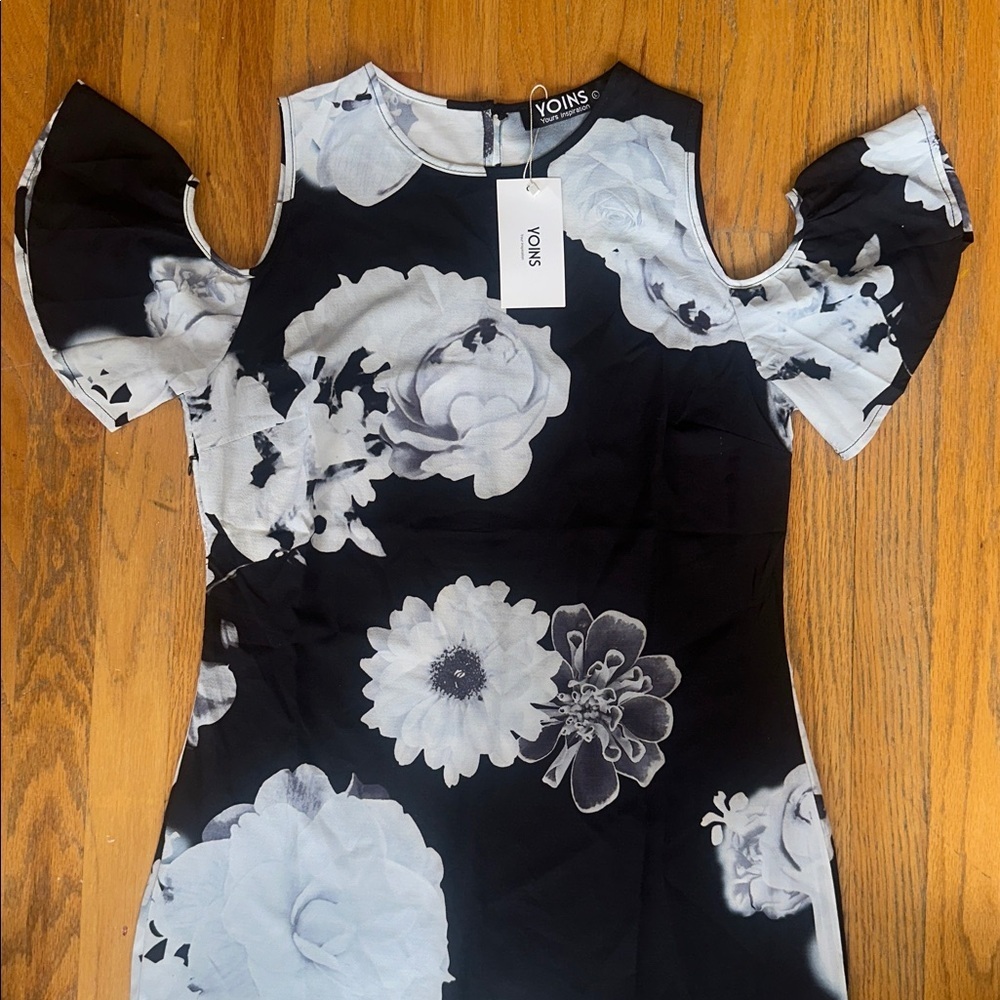 YOINS Floral Dress - Picture 2 of 11